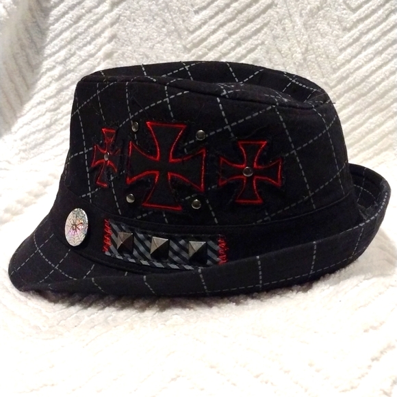 Granule Concept One Fedora Trilby Hat Black Check Crusader Cross Studded Grunge - Picture 1 of 13